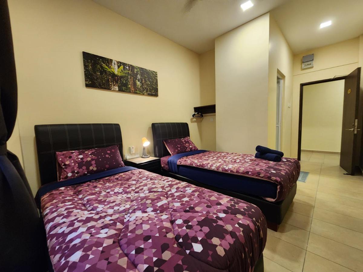 טאנה ראטה Fathers Guesthouse Age 7 Years Old And Above Only מראה חיצוני תמונה