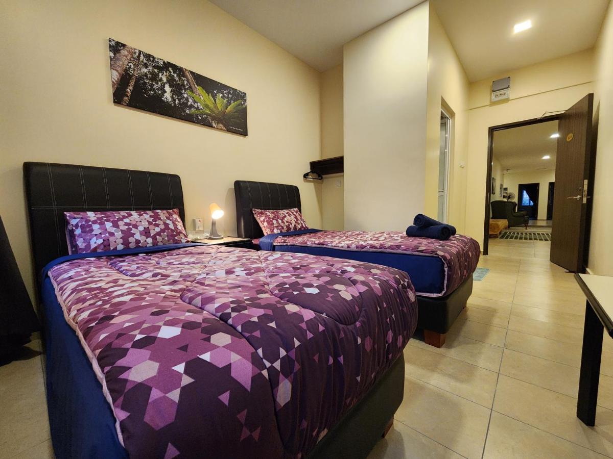 טאנה ראטה Fathers Guesthouse Age 7 Years Old And Above Only מראה חיצוני תמונה