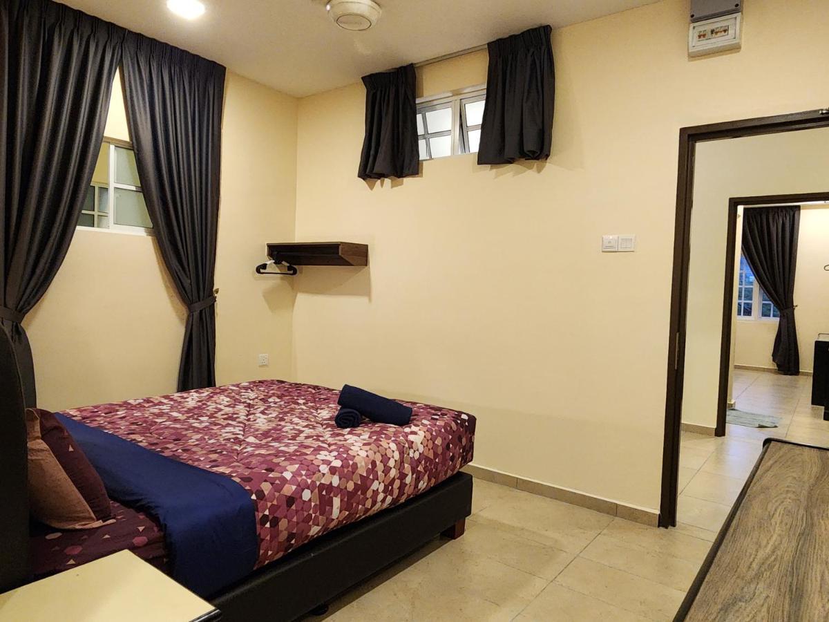 טאנה ראטה Fathers Guesthouse Age 7 Years Old And Above Only מראה חיצוני תמונה