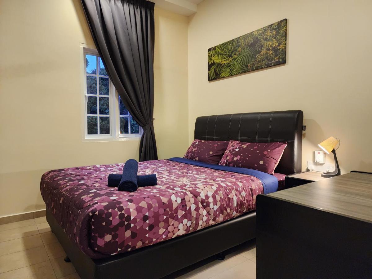 טאנה ראטה Fathers Guesthouse Age 7 Years Old And Above Only מראה חיצוני תמונה