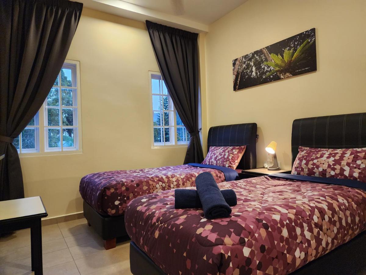 טאנה ראטה Fathers Guesthouse Age 7 Years Old And Above Only מראה חיצוני תמונה