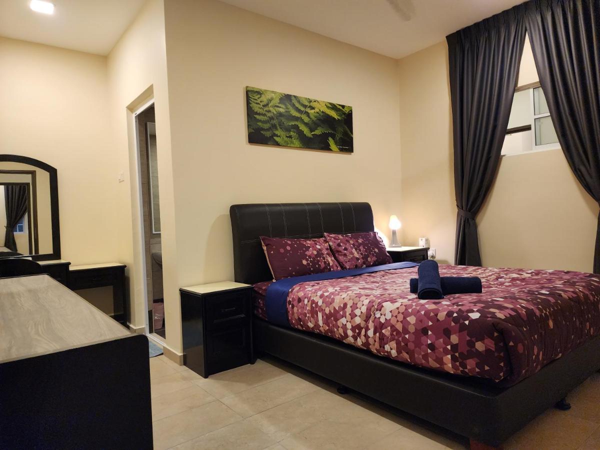 טאנה ראטה Fathers Guesthouse Age 7 Years Old And Above Only מראה חיצוני תמונה