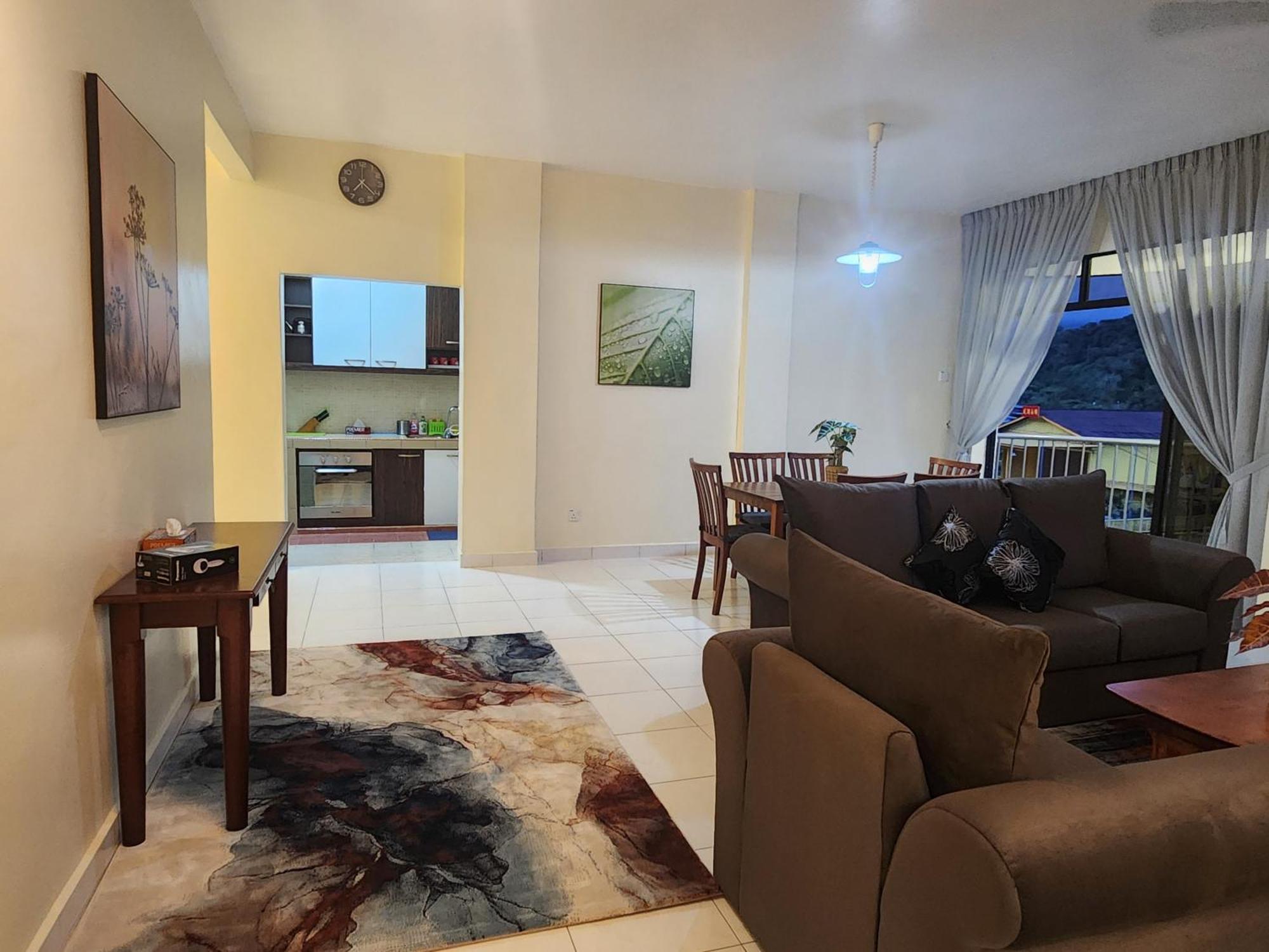 טאנה ראטה Fathers Guesthouse Age 7 Years Old And Above Only מראה חיצוני תמונה