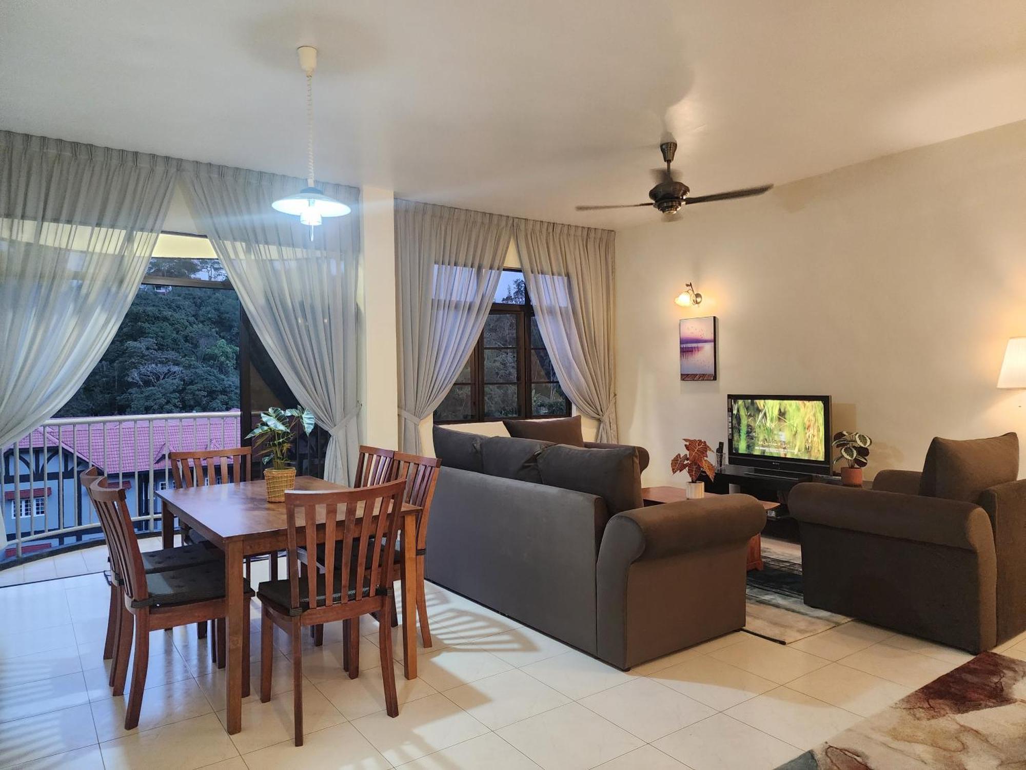 טאנה ראטה Fathers Guesthouse Age 7 Years Old And Above Only מראה חיצוני תמונה
